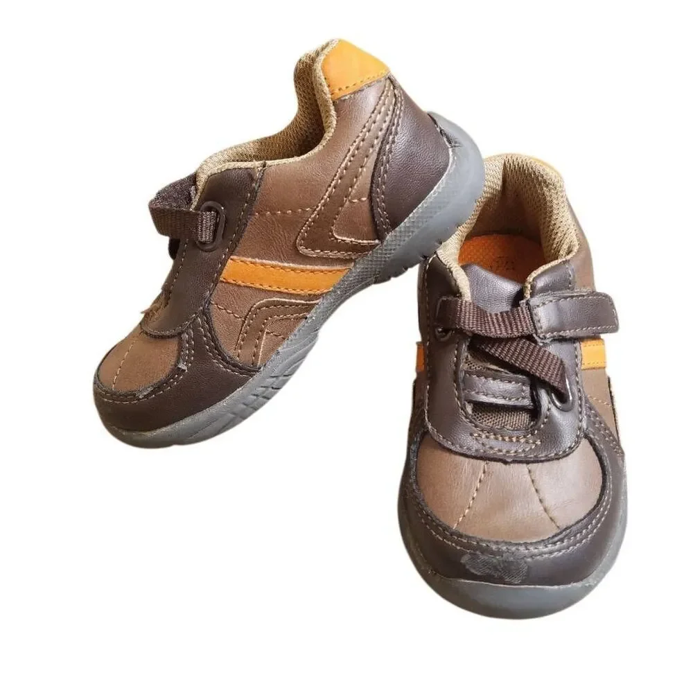 Smartfit sneakers 7.5